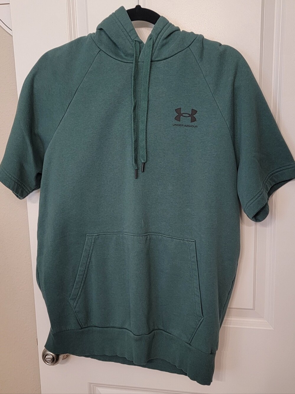 Under Armour Men's Teal Short-Sleeve Hoodie
